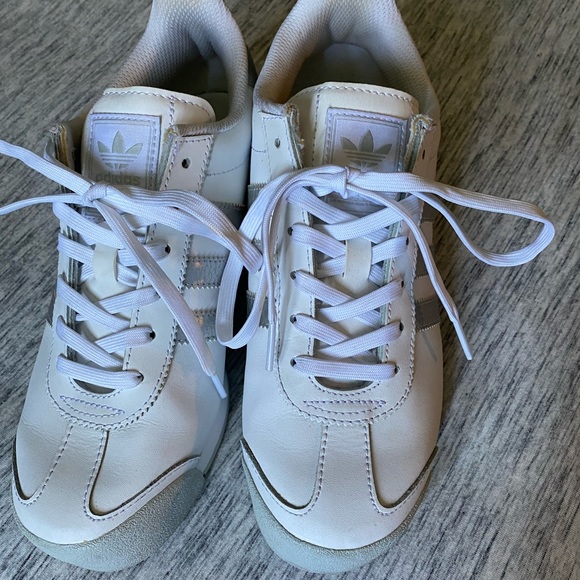 Adidas Samoa Sneakers - Picture 2 of 7